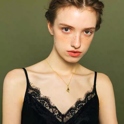 OOAK小手拿锆石项链锁骨链潮流手势项链女时尚复古毛衣链圣诞礼物