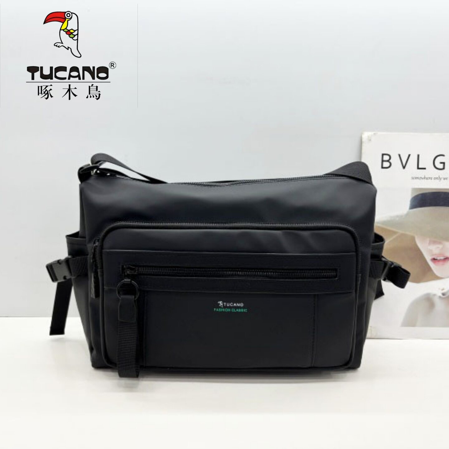 TUCANO/啄木鸟商场同款男包2026新款小众轻便布斜挎包胸包TBF1461