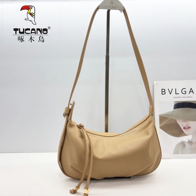 TUCANO啄木鸟商场同款女包饺子包