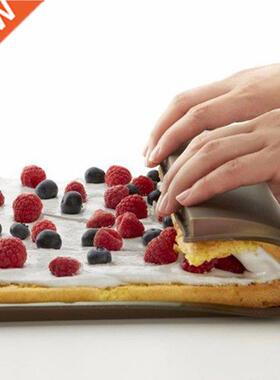 2 Pieces Silicone Baking Pad Multi-functional Cake Tray Pan