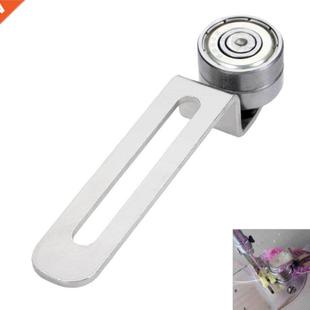 Industrial Flat Car Sewing Ball Guide Near Machine