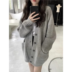 2024灰色新款春秋毛衣韩系外套女秋冬奶系高档宽松外穿针织开衫