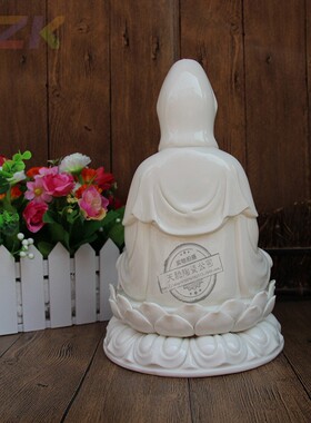 白色陶瓷工艺礼品家具客厅装饰佛像摆件坐古莲观音菩萨禅意十足a3
