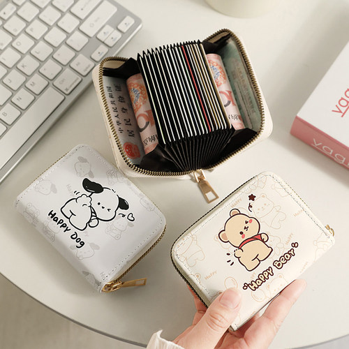 可爱维尼卡通卡包女防消磁钱包