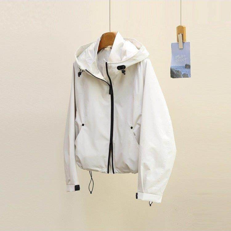 LILY MOST连帽短款冲锋衣外套女2025秋新款宽松休闲抽绳夹克上衣,女装/女士精品,派克服,淘宝优惠券,粉丝福利购,淘宝优惠卷