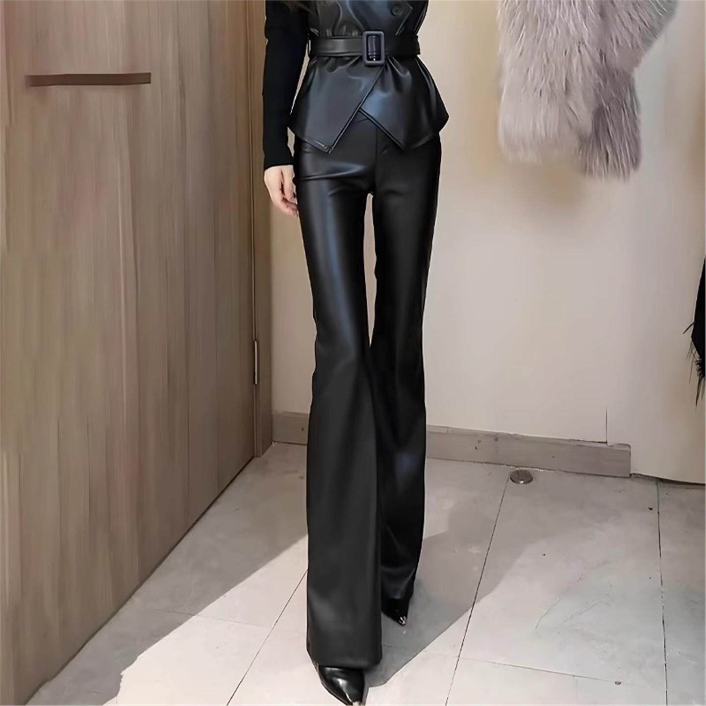 简珀黑色加绒微喇皮裤女秋冬款新款哑光小个子高腰显瘦喇叭裤子