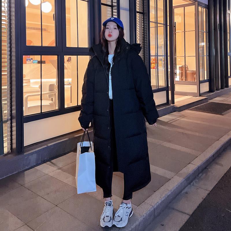 MEJEGOT 黑色长版羽绒服女过膝加厚宽松连帽外套冬季长版中戏外套