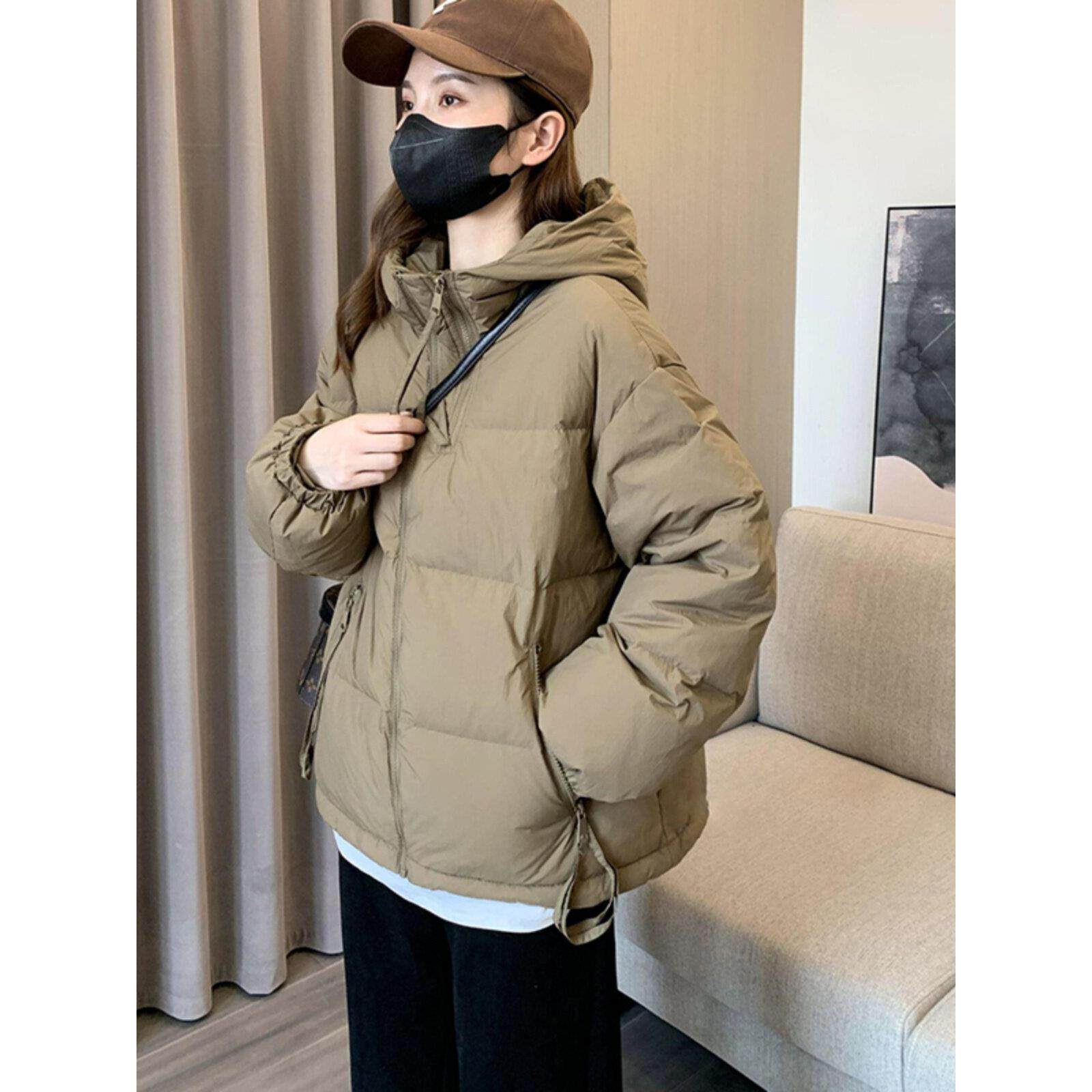 LILY MOST羽绒服女冬季2025年白鸭绒高级感短款小个子外套