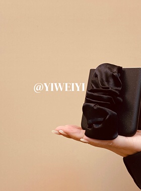 依维意 适用于荣耀MagicVFlip2手机壳黑色磨砂闪粉折叠屏vivoXFlip小众丝绸弹力黑色腕带Razr60防摔保护套