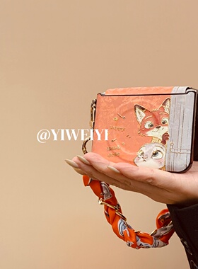 依维意 适用于小米MIXFlip2折叠手机壳OPPOFindN3Flip磁吸兔子狐狸丝巾手提带ZFlip7新款防摔荣耀MagicVFlip2