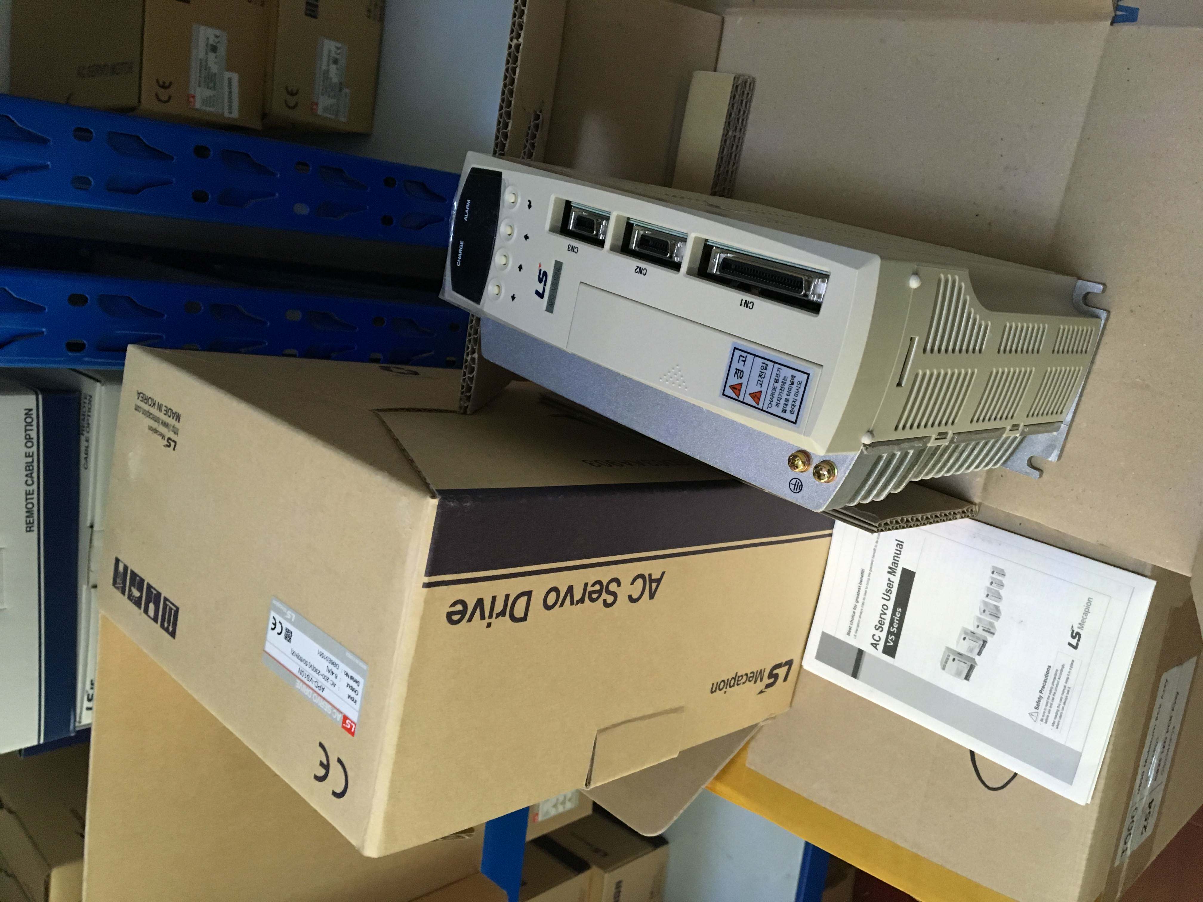 现货销售原装进口韩国ls伺服放大器apd-vs50nl现货