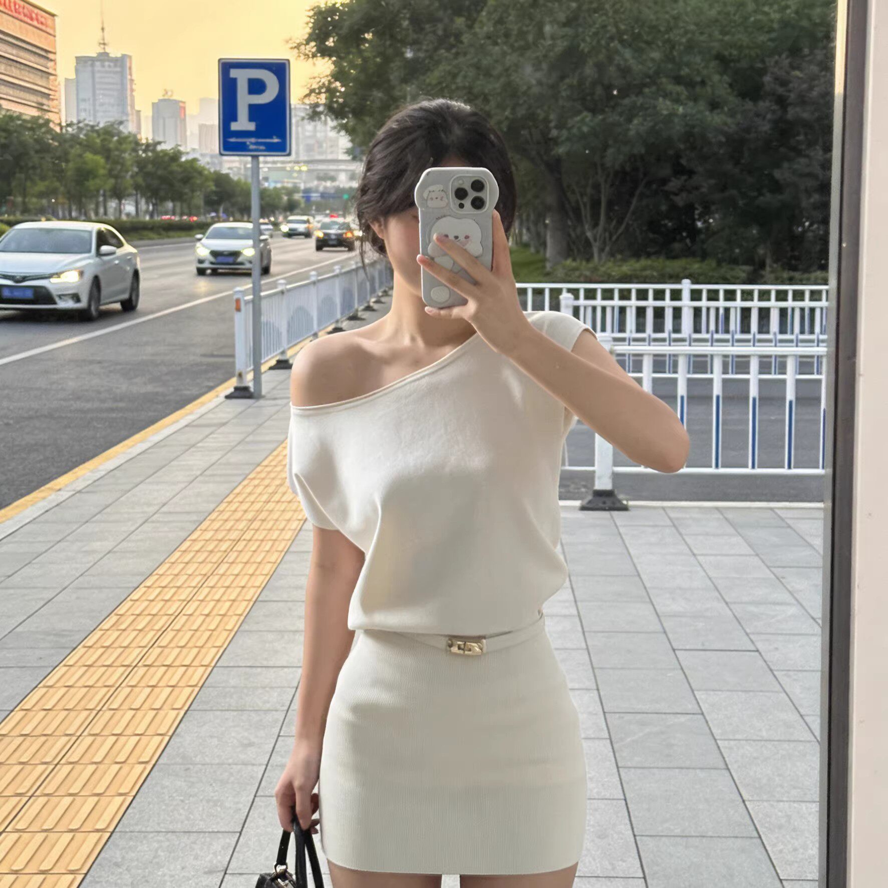 韩版慵懒风宽松连衣裙夏款一字肩修身显瘦包臀裙纯欲性感时尚短裙