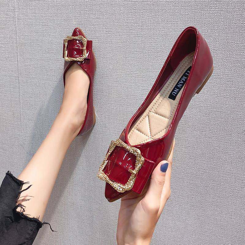 香港酒红色漆皮单鞋女2025秋季新款大码浅口软底瓢鞋女平底豆豆鞋,女鞋,浅口单鞋,淘宝优惠券,粉丝福利购,淘宝优惠卷