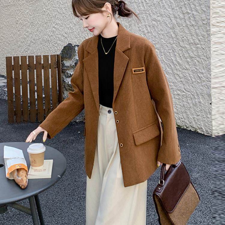香港春秋新款美拉德棕色西装外套女士韩版高级感气质休闲正肩西服