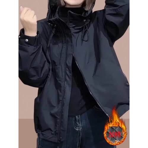 欧洲站2025年秋冬季新款冲锋衣女减龄加绒加厚短外套大码棉服上衣