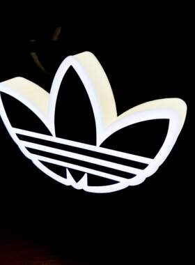 创意设计发光logo灯箱广告灯牌