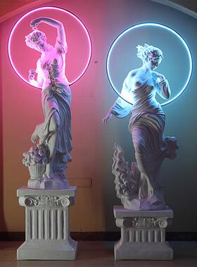 酒吧发光四季天使装饰摆件大型玻璃钢雕塑招财网红打卡景观石膏像