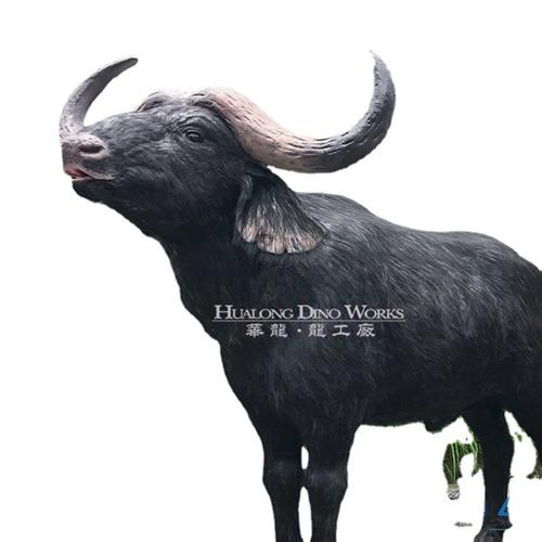 猎豹捕食水牛仿真模型造景景区公园摆件自贡源头厂家仿真产品