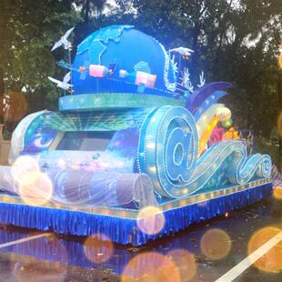深圳华侨城巡游玻璃钢彩车设计中秋巡游花灯彩船大型庆典彩车