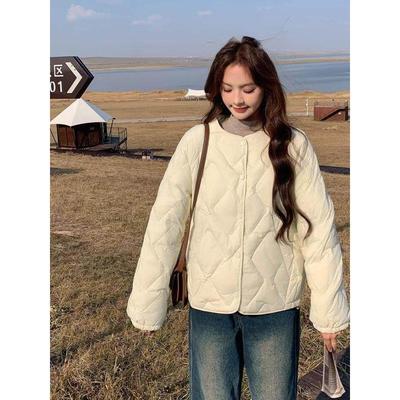 LILY MOST菱格轻薄羽绒服女短款2025冬季新款圆领米白色90白鸭绒