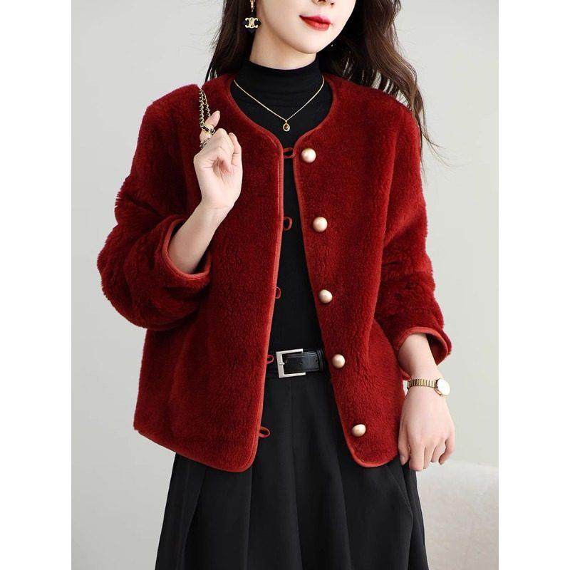 YENR羊剪绒皮毛一体羊羔毛毛茸茸外套女款小香风本命年皮草大衣,女装/女士精品,皮草,淘宝优惠券,粉丝福利购,淘宝优惠卷