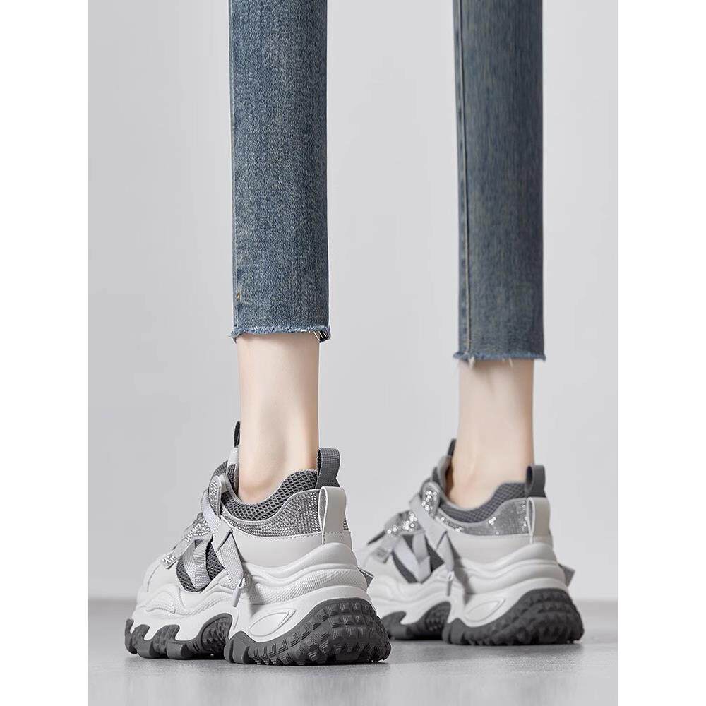 Dad’s Shoes女式2025新款流行运动鞋女式增高鞋小灰色适合搭配的