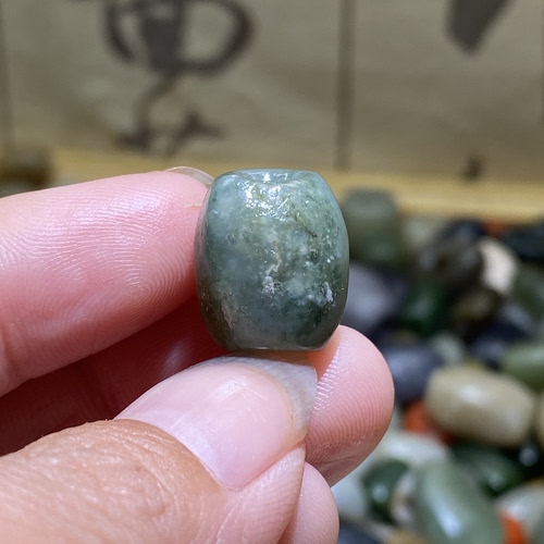 和田玉沙枣青随型桶珠配饰老光工艺复古风藏式手串手链手绳配珠