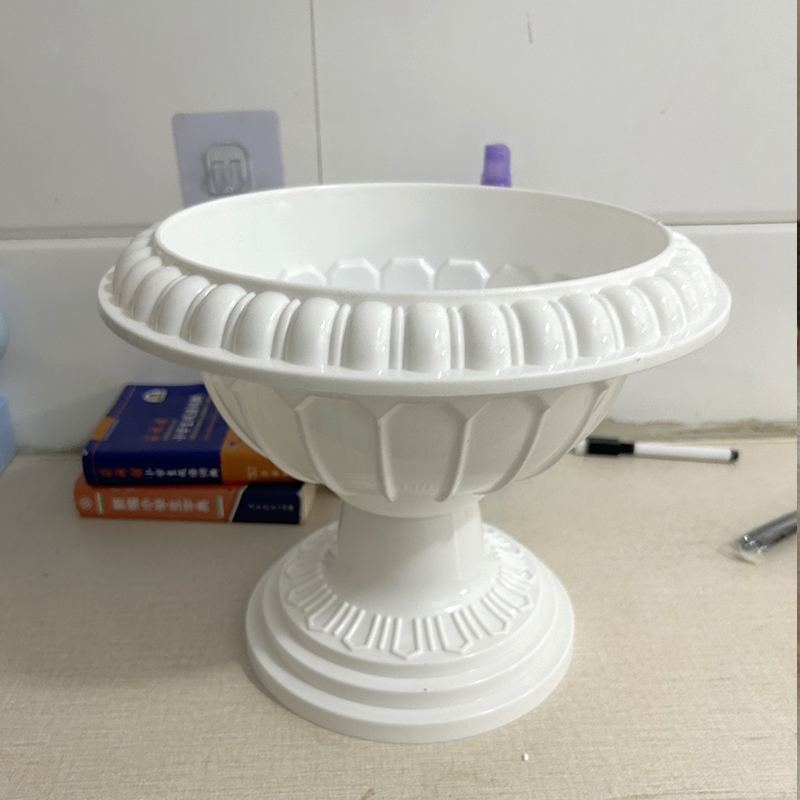 杯型花盆新款高脚环保树脂仿陶瓷桌面绿植塑料多肉绿萝阳台大花盆