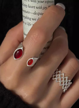 一恋红色椭圆戒指女精致优雅个性开口指环网格设计感食指戒潮