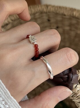 一恋小清新小巧精致红色圆珠弹力戒指女个性设计招财猫咪指环食指