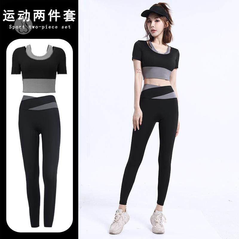 蜜桃提臀拼色短袖瑜伽服套装裸感紧身显瘦运动速干跑步健身套装女