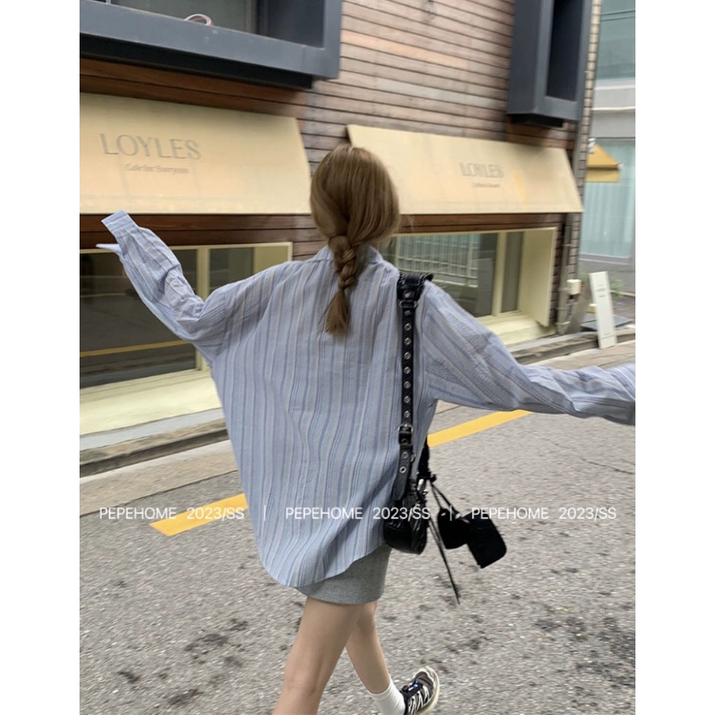 韩版薄款衬衫上衣女早秋设计感宽松慵懒长袖蓝色条纹休闲衬衣外套_虎窝淘