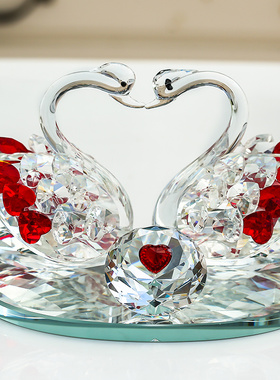 结婚礼物水晶天鹅摆件新婚礼品送朋友闺蜜创意实用婚房装饰品摆设