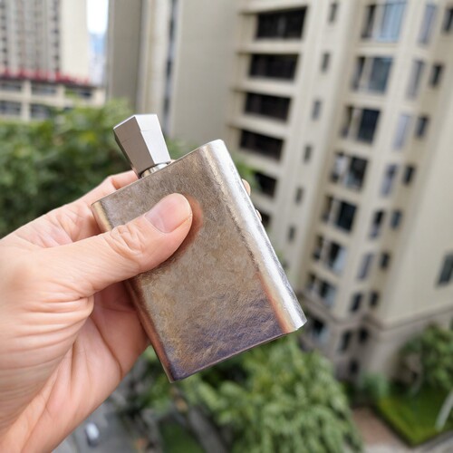 EDC户外随身纯钛材质小酒壶洋酒白酒便携酒具一体壶嘴100 150ML