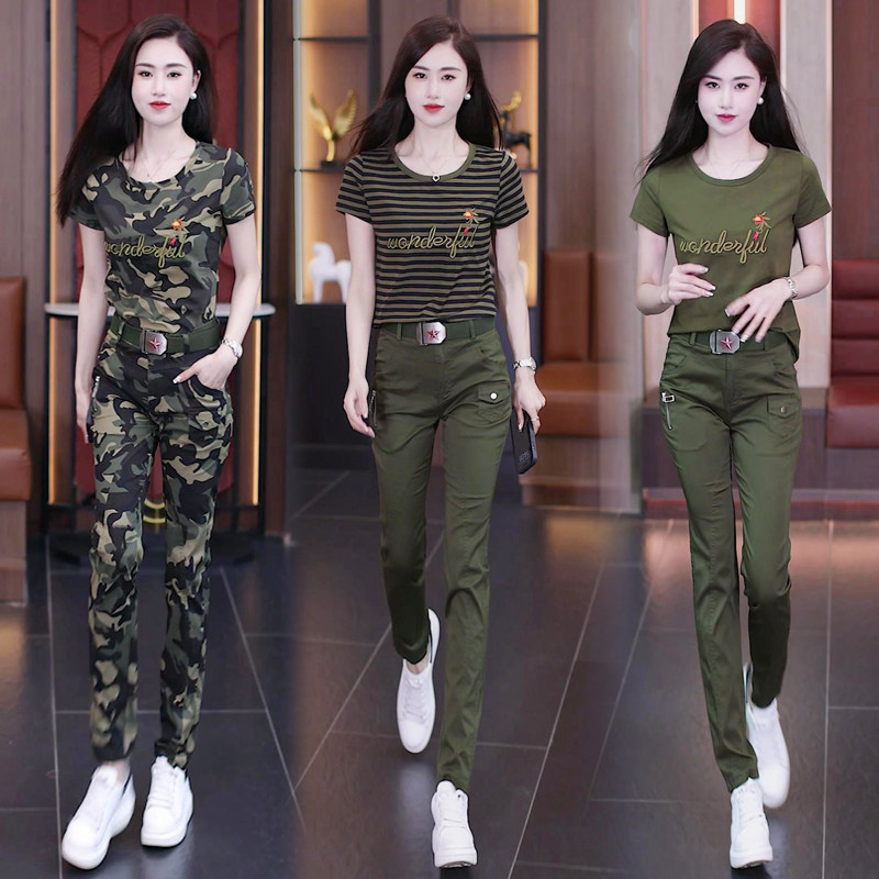 夏季迷彩服套装新款修身圆领短袖t恤时尚工装直筒裤休闲两件套女