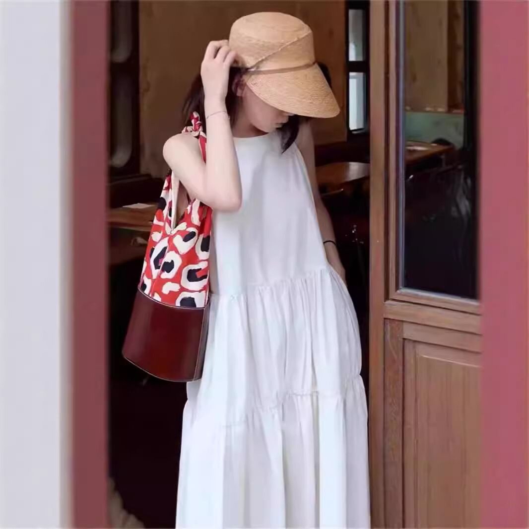 茶歇法式白色连衣裙子女装夏季2024新款海边度假仙女吊带背心长裙