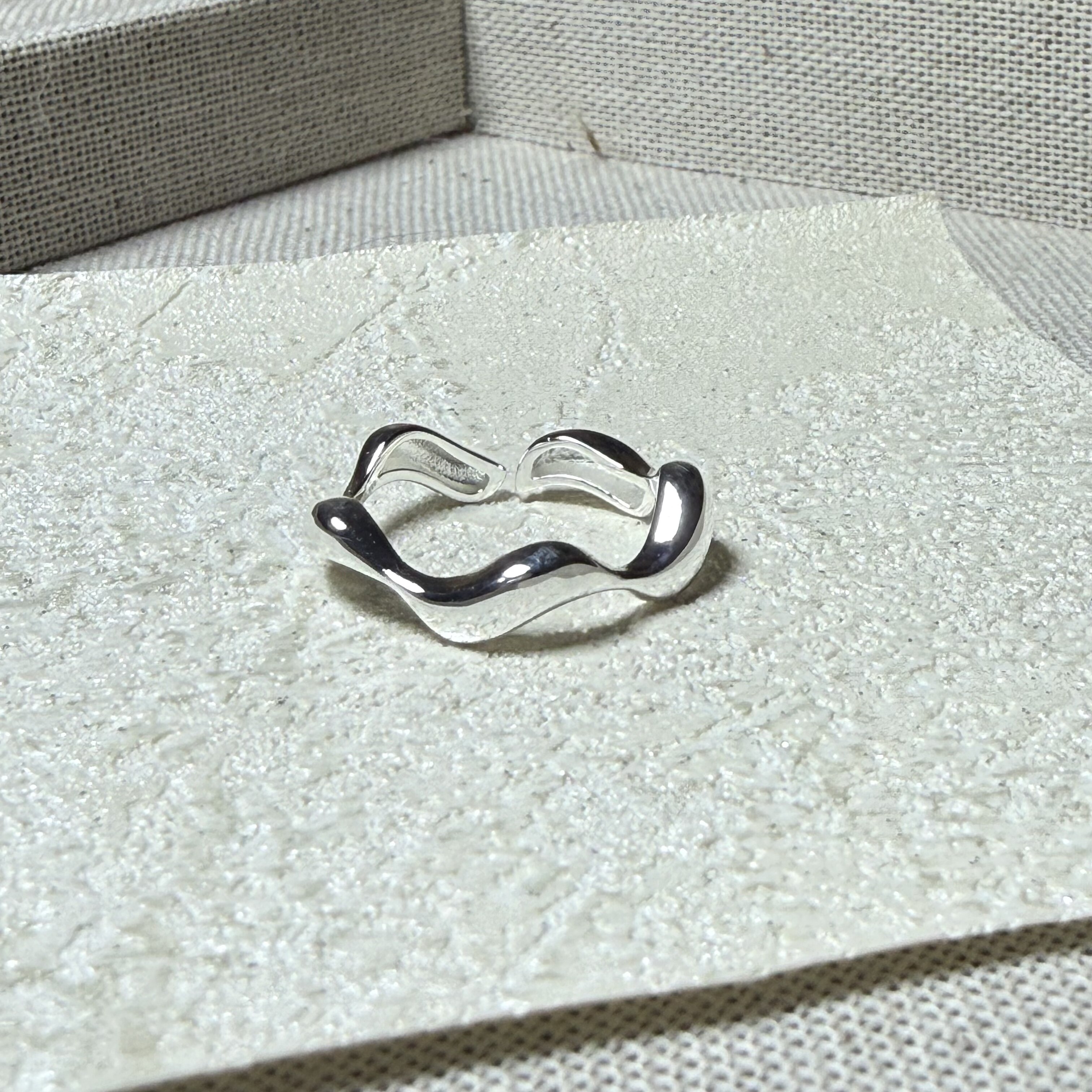 足银999银海浪旋律波浪光面开口戒指女小众冷淡风纯银不掉色指环