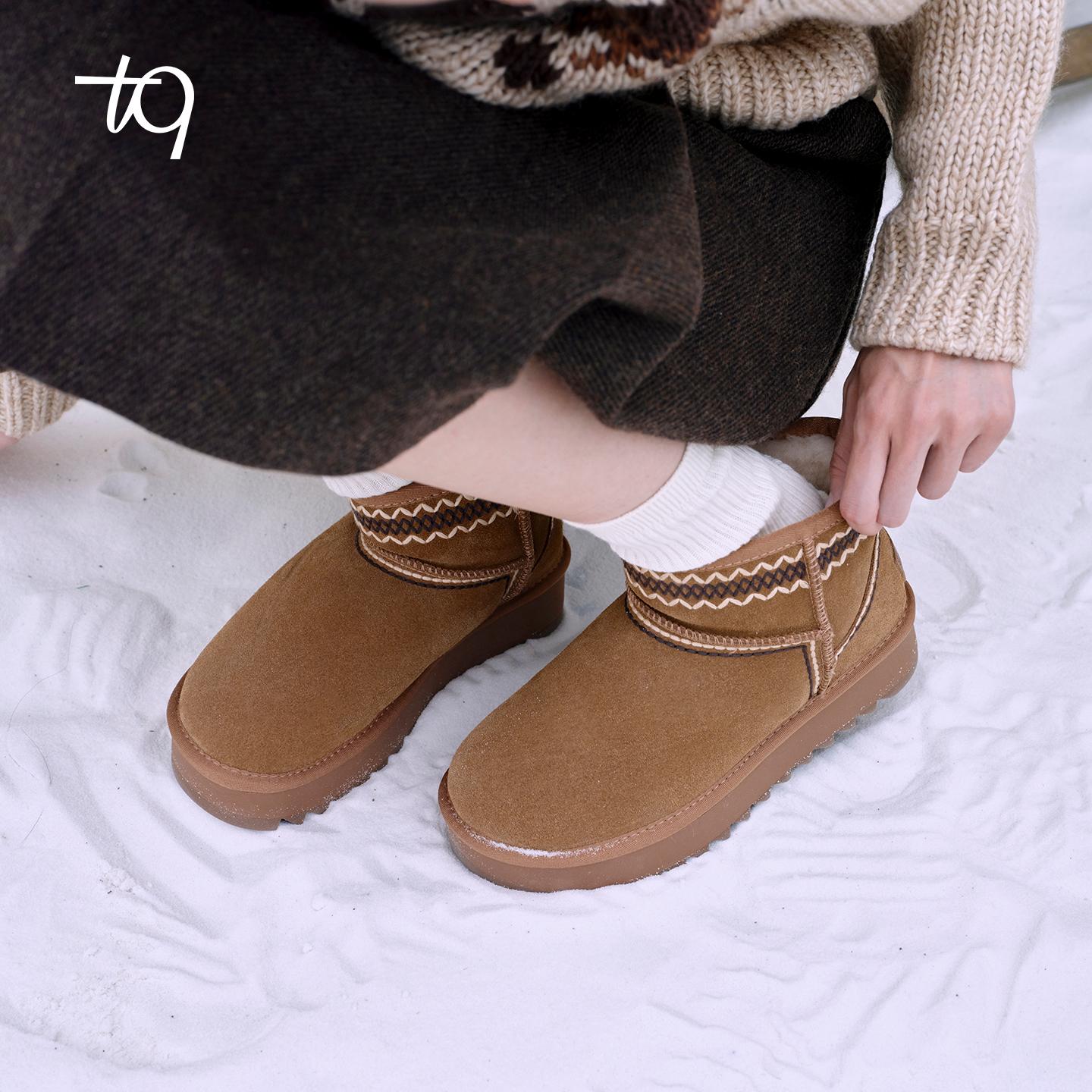 Talitaqoom2025年冬季新款民族风厚底防滑雪地靴复古加绒舒适tq女