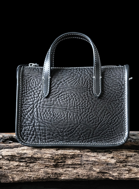 小众休闲方包包方形拉链手提单肩斜挎包青年复古风女头层牛皮黑色