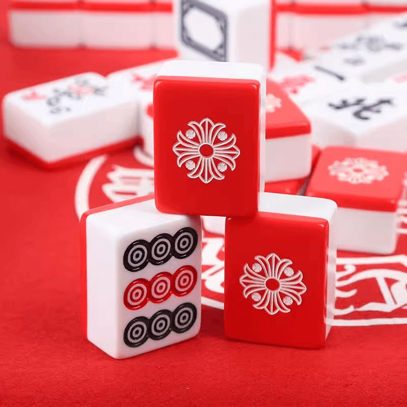 网红家用麻将手搓牌中国红卡通麻将40/42/44号麻雀大红色礼品