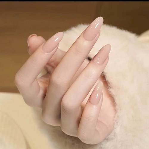 穿戴甲甄嬛同款裸色美甲贴片显白