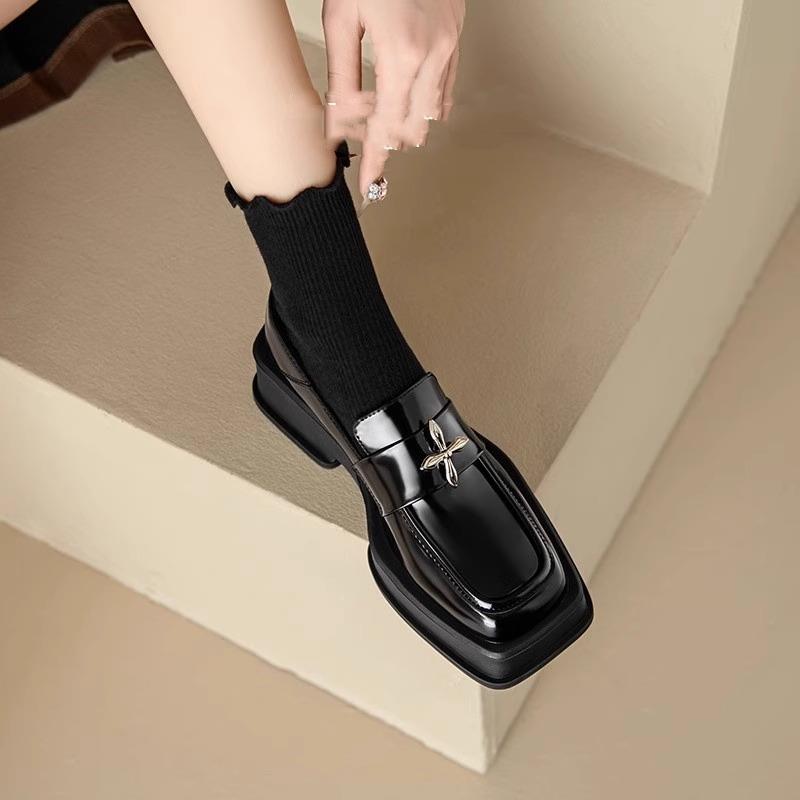 香港真皮厚底乐福鞋女2025春秋新款方头粗跟增高单鞋英伦风小皮鞋