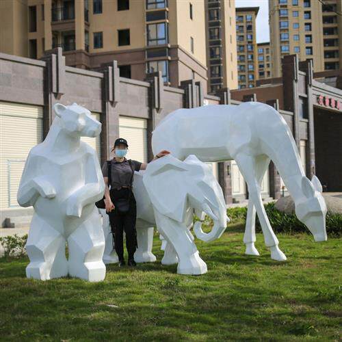 玻璃钢几何动物抽象北极熊大象鹿猩猩雕塑园林景观小品落地装饰