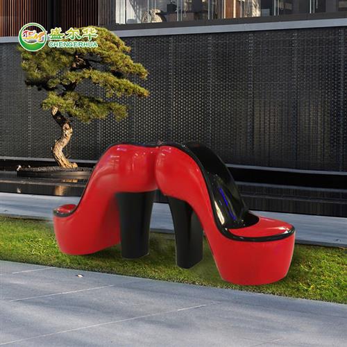 鞋子模型雕塑玻璃钢大型高跟鞋雕塑彩绘商场大厅户外广场摆件订制