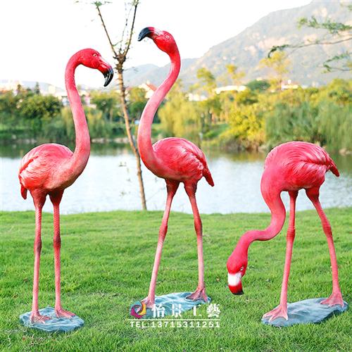 玻璃钢火烈鸟雕塑仿真动物造型雕塑园林景观美陈摆件雕塑