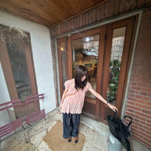 fletta26夏季中长款娃娃裙纯色蕾丝边泡泡袖系带宽松短袖衬衫上衣