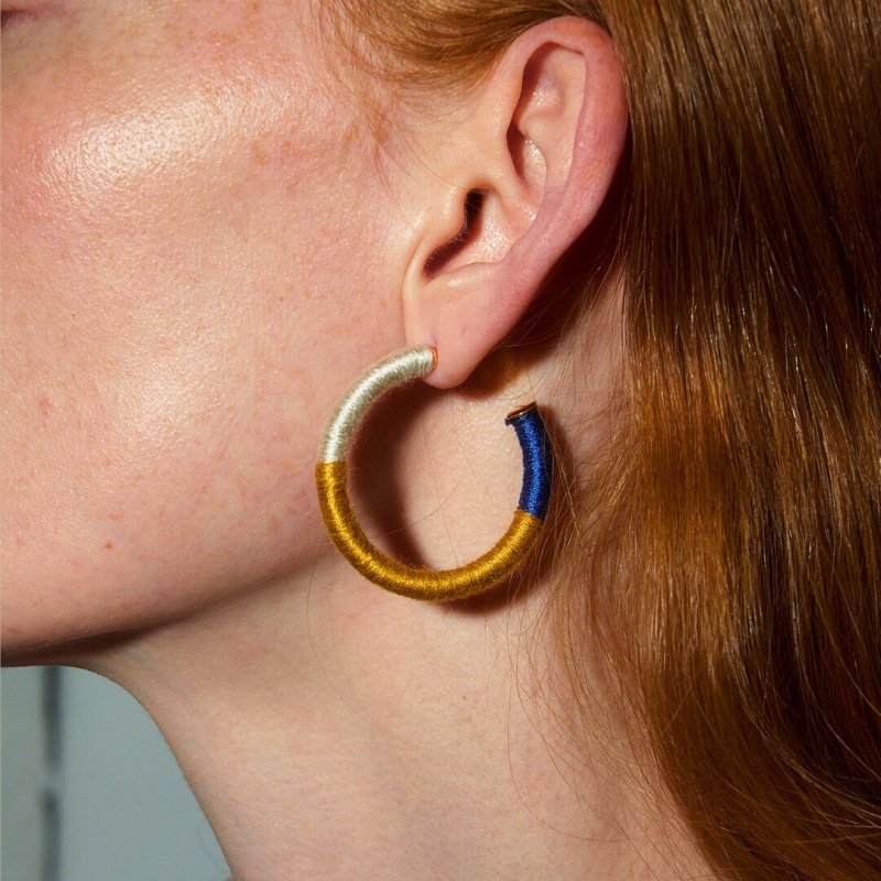 三色彩线缠绕C圈耳环女秋冬轻奢小众设计高级感复古拼色耳圈耳饰,饰品/流行首饰/时尚饰品新,耳环,淘宝优惠券,粉丝福利购,淘宝优惠卷