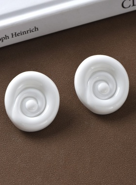 白色树脂漩涡海浪耳钉女轻奢小众设计高级感海蓝色银针耳环耳饰