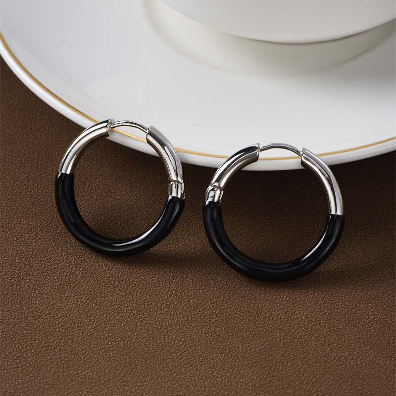 黑银拼色珐琅圆圈耳环女欧美轻奢小众设计高级感简约百搭耳圈耳饰,饰品/流行首饰/时尚饰品新,耳环,淘宝优惠券,粉丝福利购,淘宝优惠卷