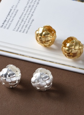 金属镂空编织绣球耳环女轻奢小众高级感球形耳扣耳饰项圈项链套装